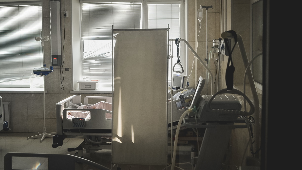 В Оренбуржье к аппарату ИВЛ подключены 49 пациентов с подтвержденным коронавирусом